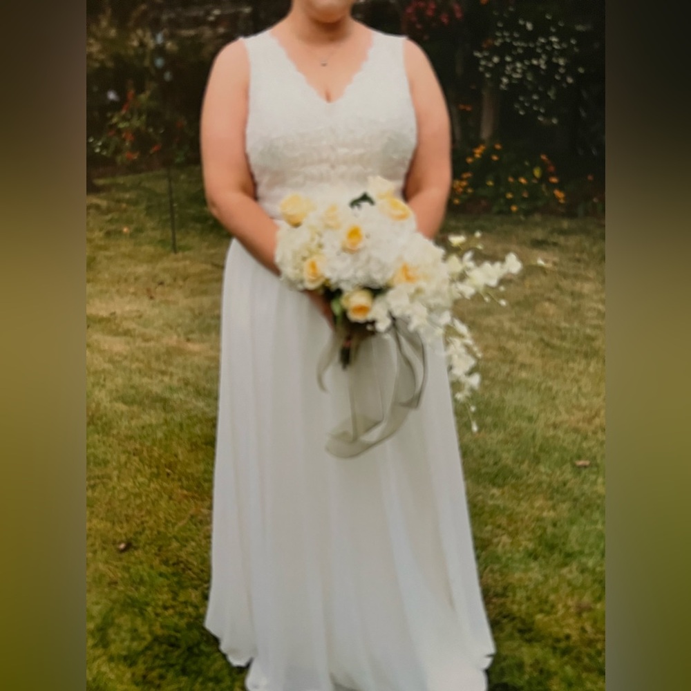 Wedding dress
